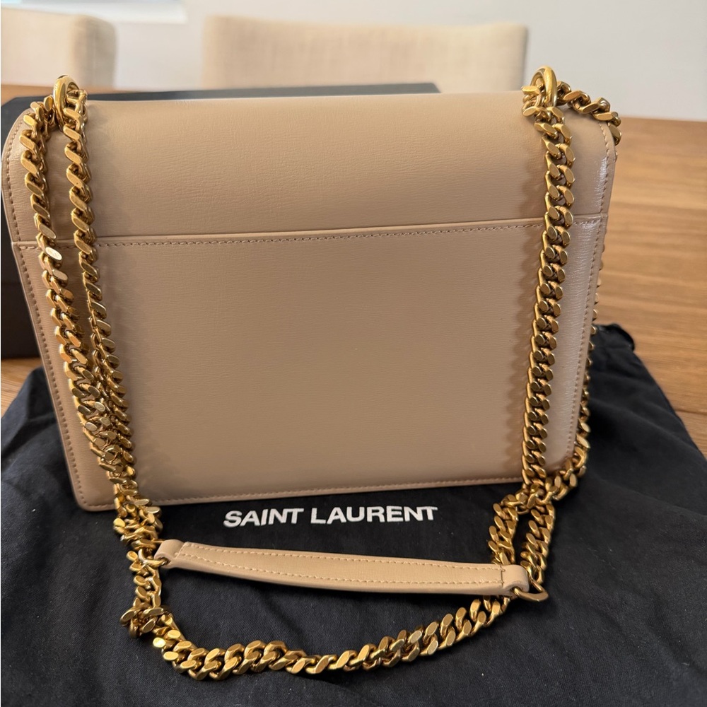 Saint Laurent Tan Leather Shoulder Bag with Gold Accents - Picture 8 of 8